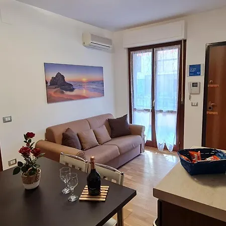 Gruppo Aedes Alghero, Residenza L'isola - 200 Mt Dalla Апартаменты Альгеро